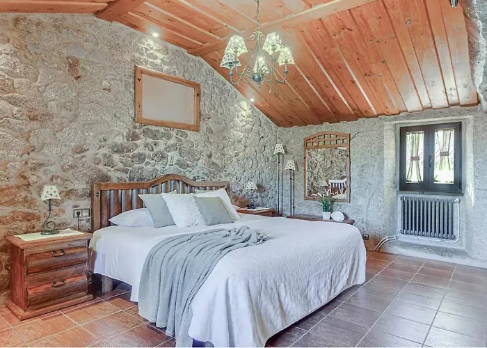 Villamia Villa *