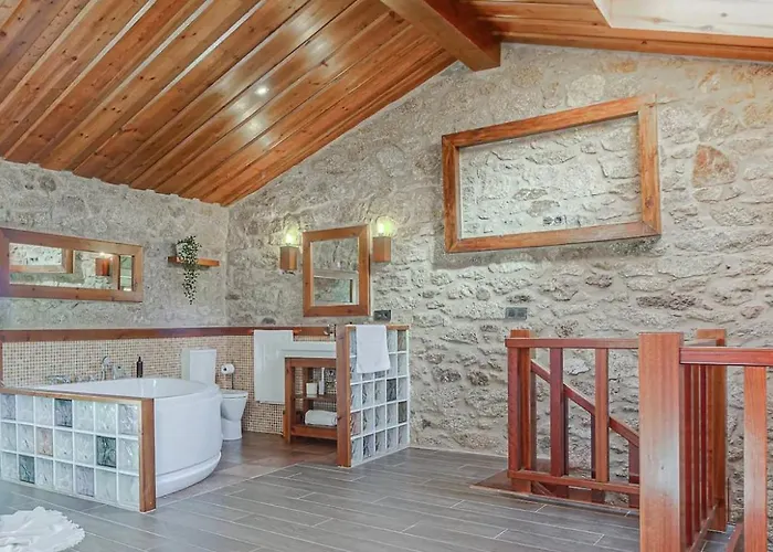 Villamia Villa